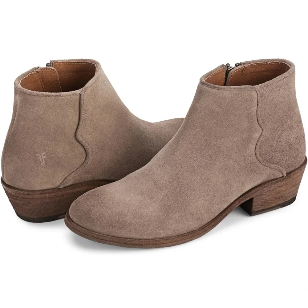 Frye Carson Piping Booties for Women Tan Suede 7.5 GUC